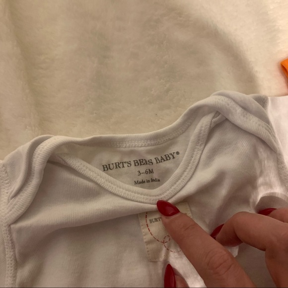 3-6M White Bodysuits from Burt’s Bees - Picture 4 of 4
